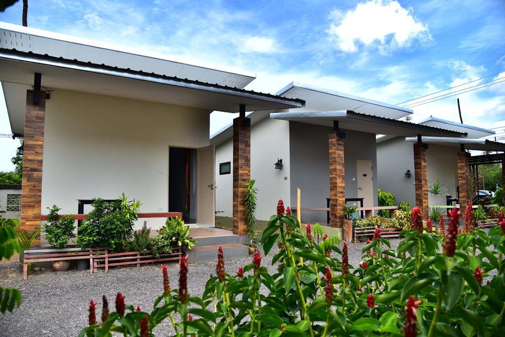 The House At Pranburi Pran Buri Exterior foto
